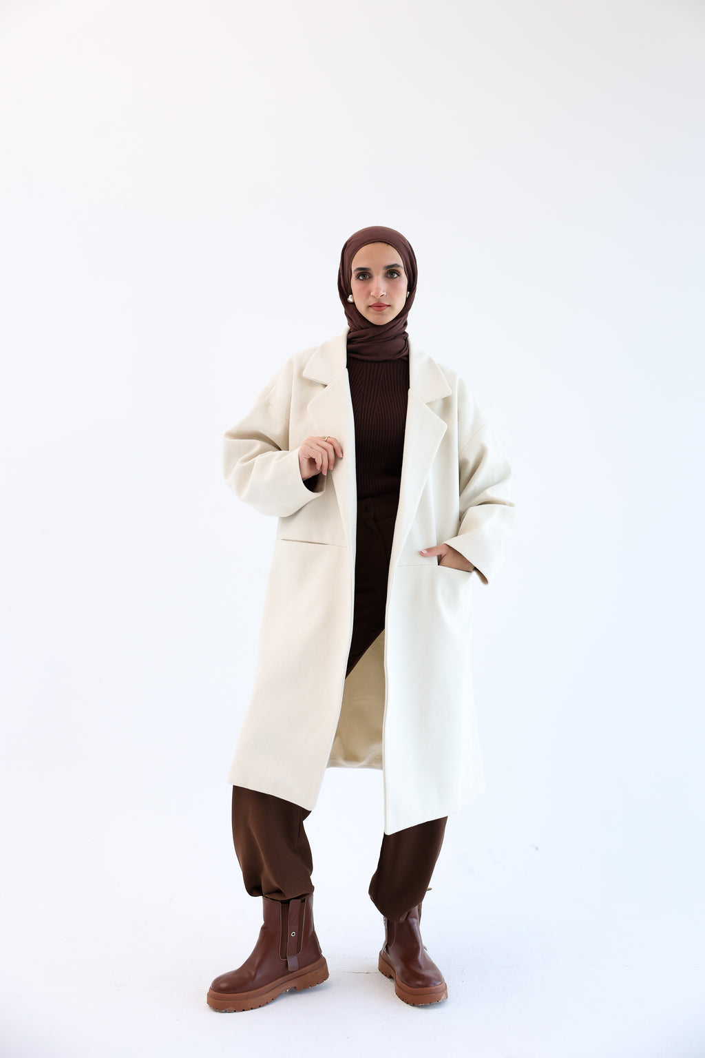 Creamy Gogh Long Coat with scarf