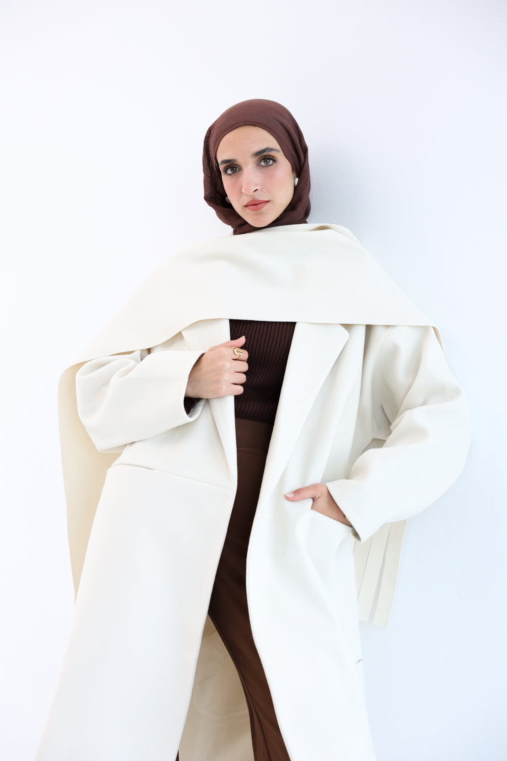 Creamy Gogh Long Coat with scarf