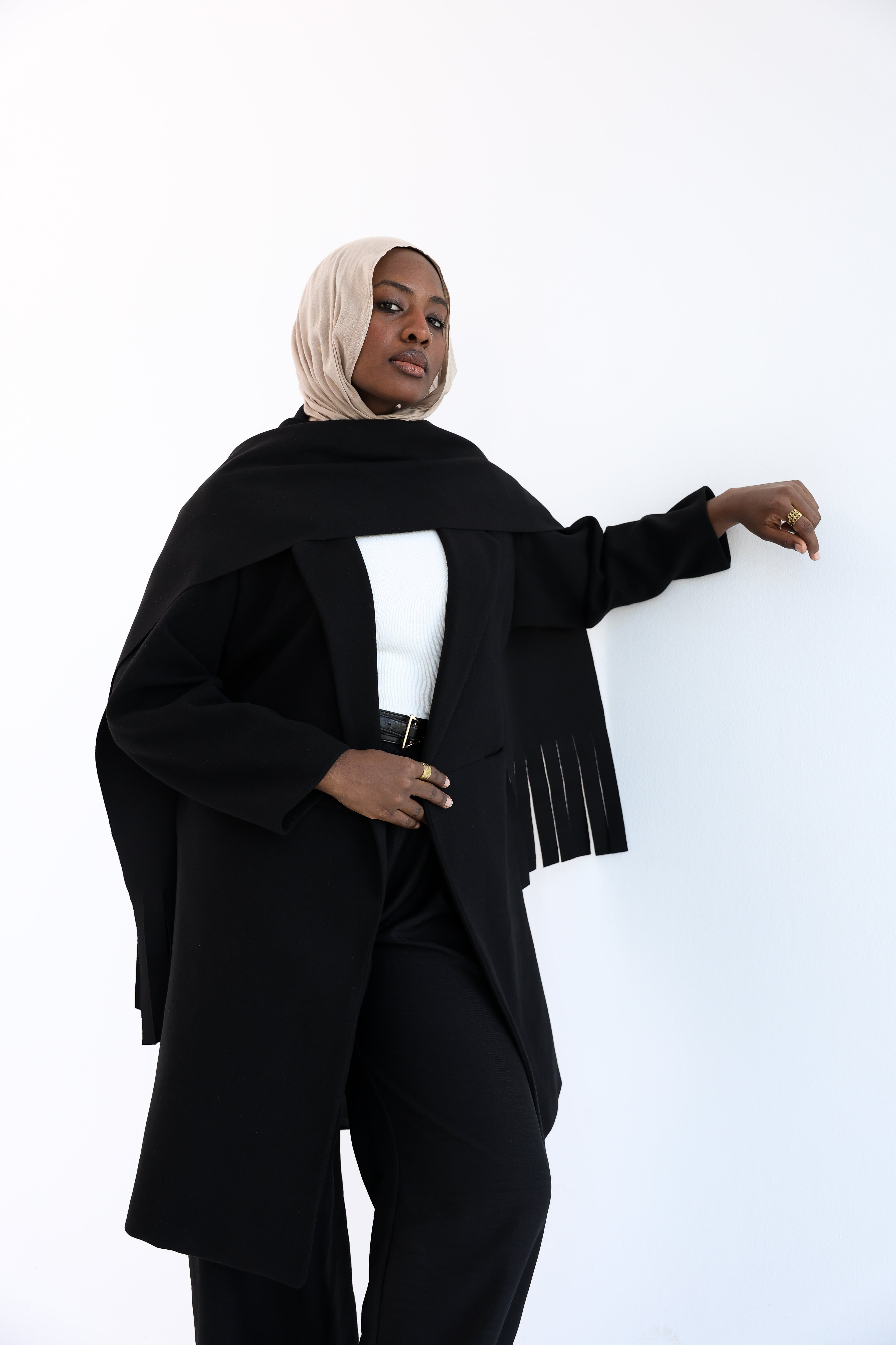 Black Gogh Long Coat with scarf