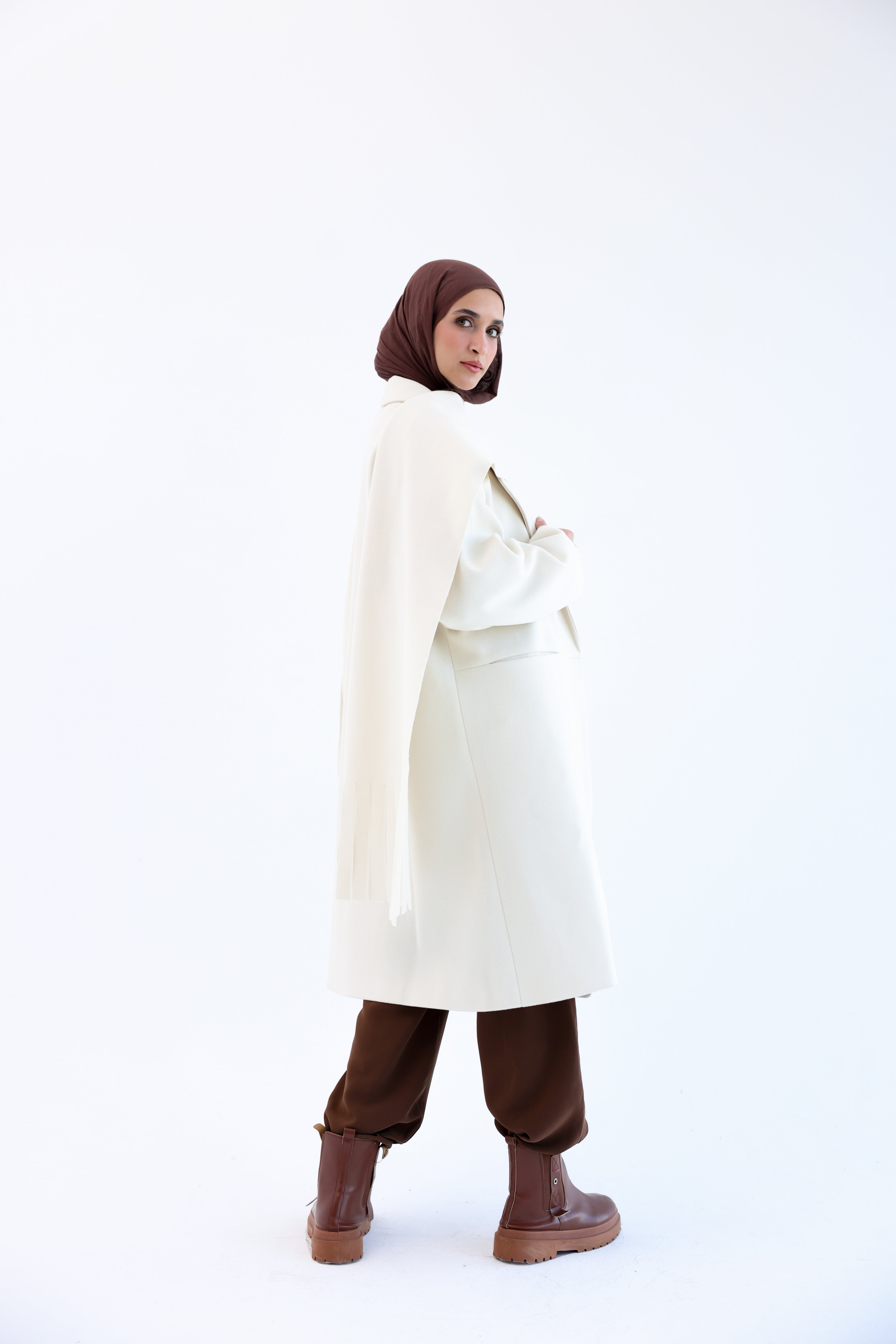 Creamy Gogh Long Coat with scarf