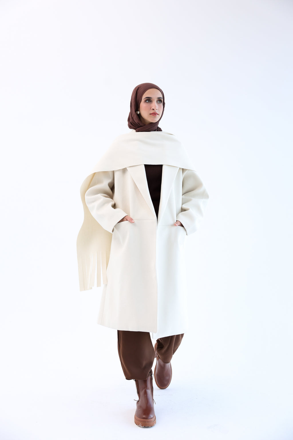 Creamy Gogh Long Coat with scarf