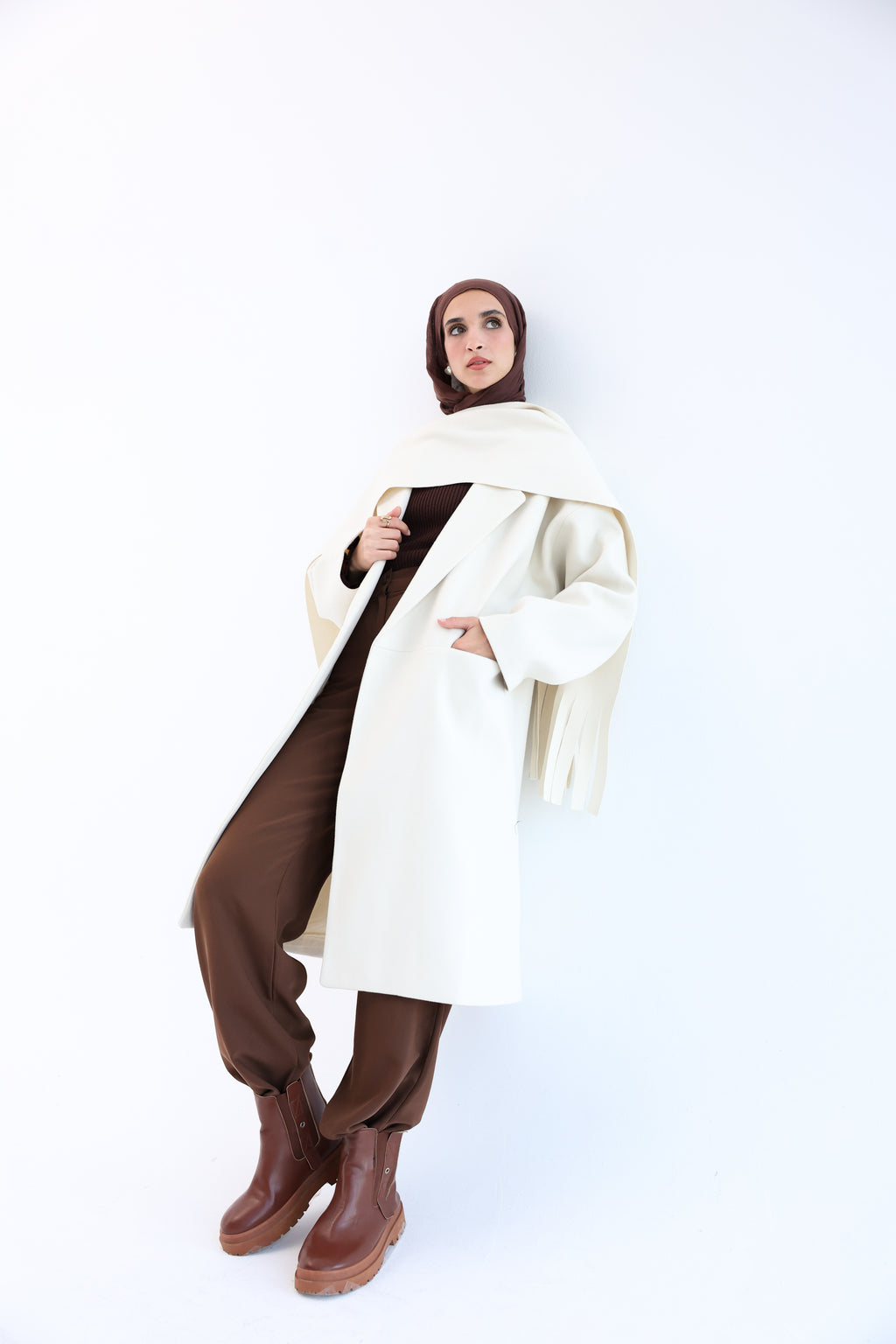 Creamy Gogh Long Coat with scarf