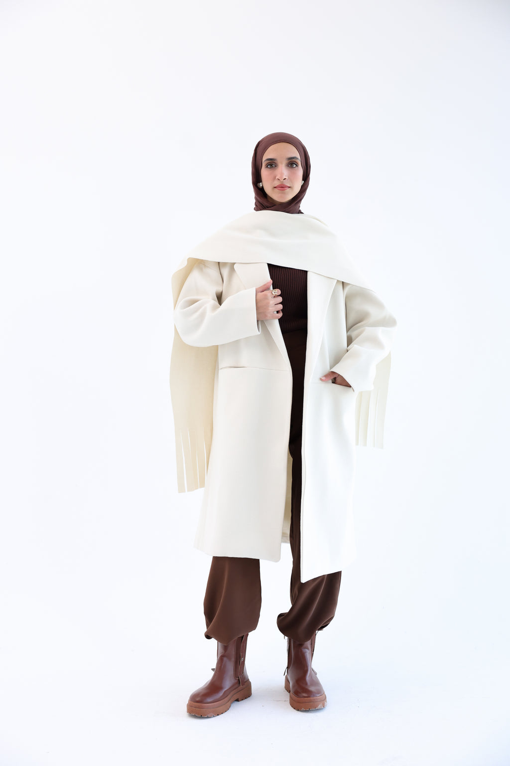 Creamy Gogh Long Coat with scarf